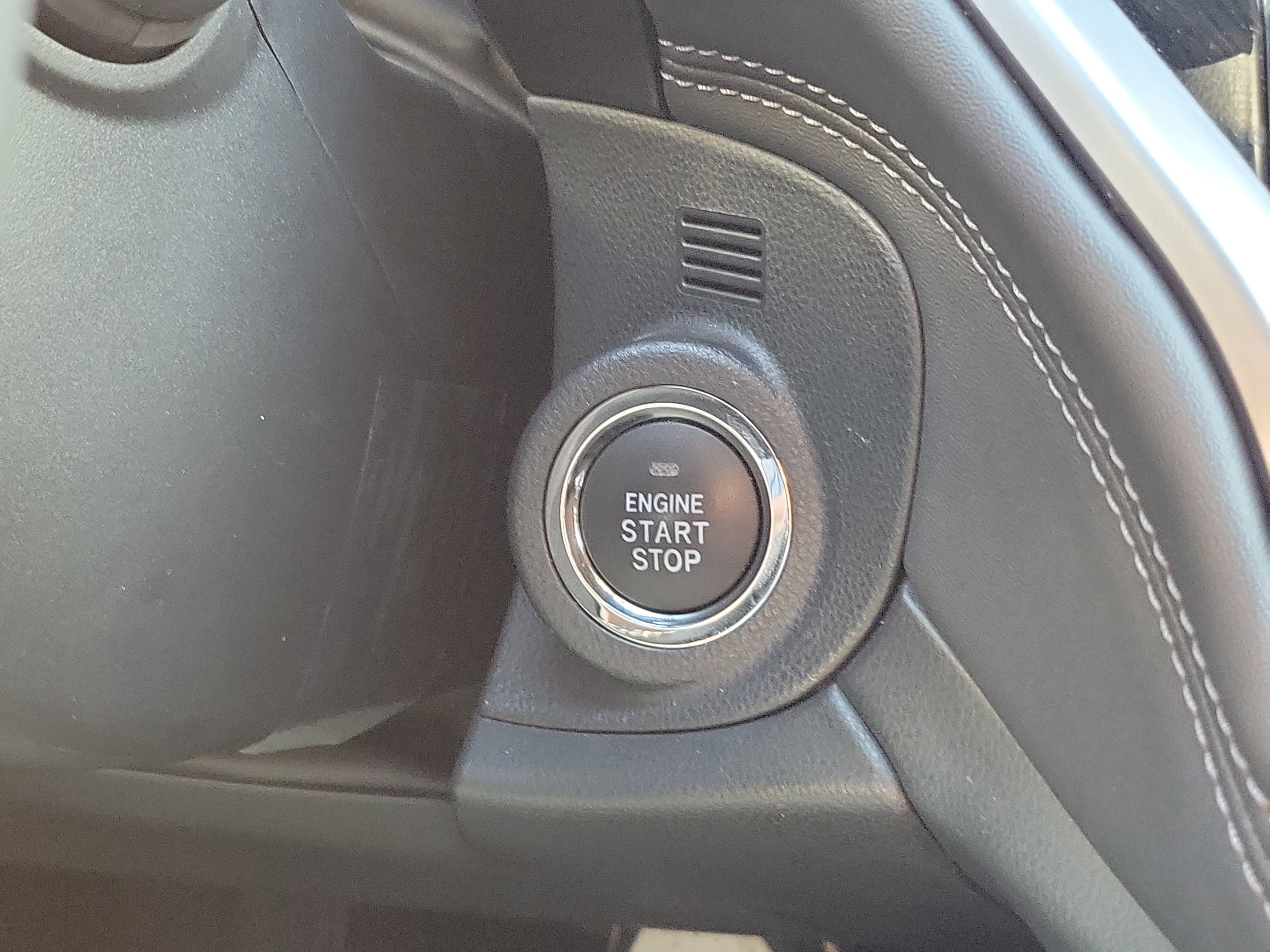 Certified 2025 Subaru Outback Premium w/ Popular Package #1A image 29