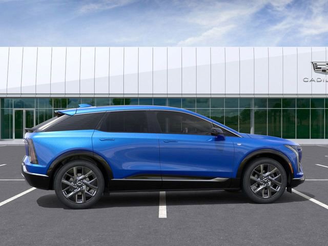 New 2026 Cadillac Optiq Luxury 1 image 5