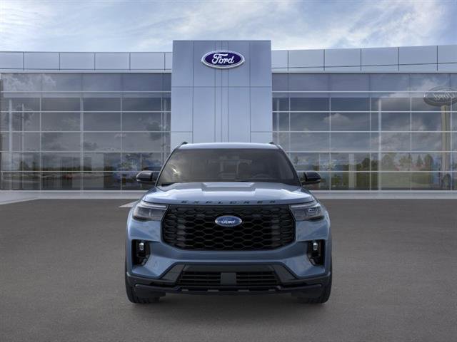 New 2026 Ford Explorer ST-Line image 9