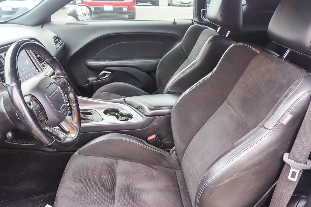Used 2019 Dodge Challenger GT w/ Plus Package image 9
