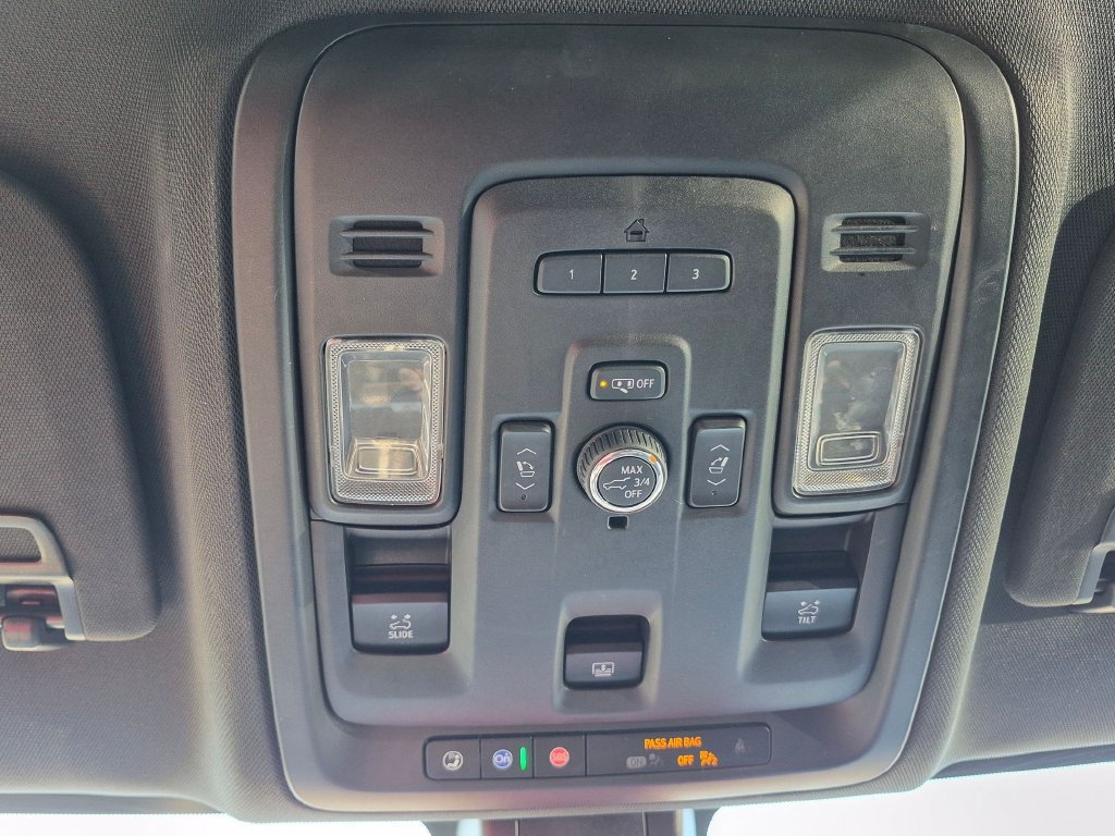 Used 2021 Chevrolet Tahoe Z71 w/ Z71 Signature Package AWD/4WD image 20