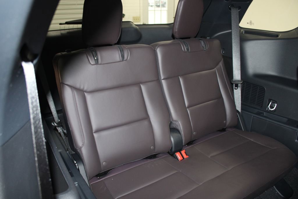 New 2026 Ford Explorer Platinum image 32