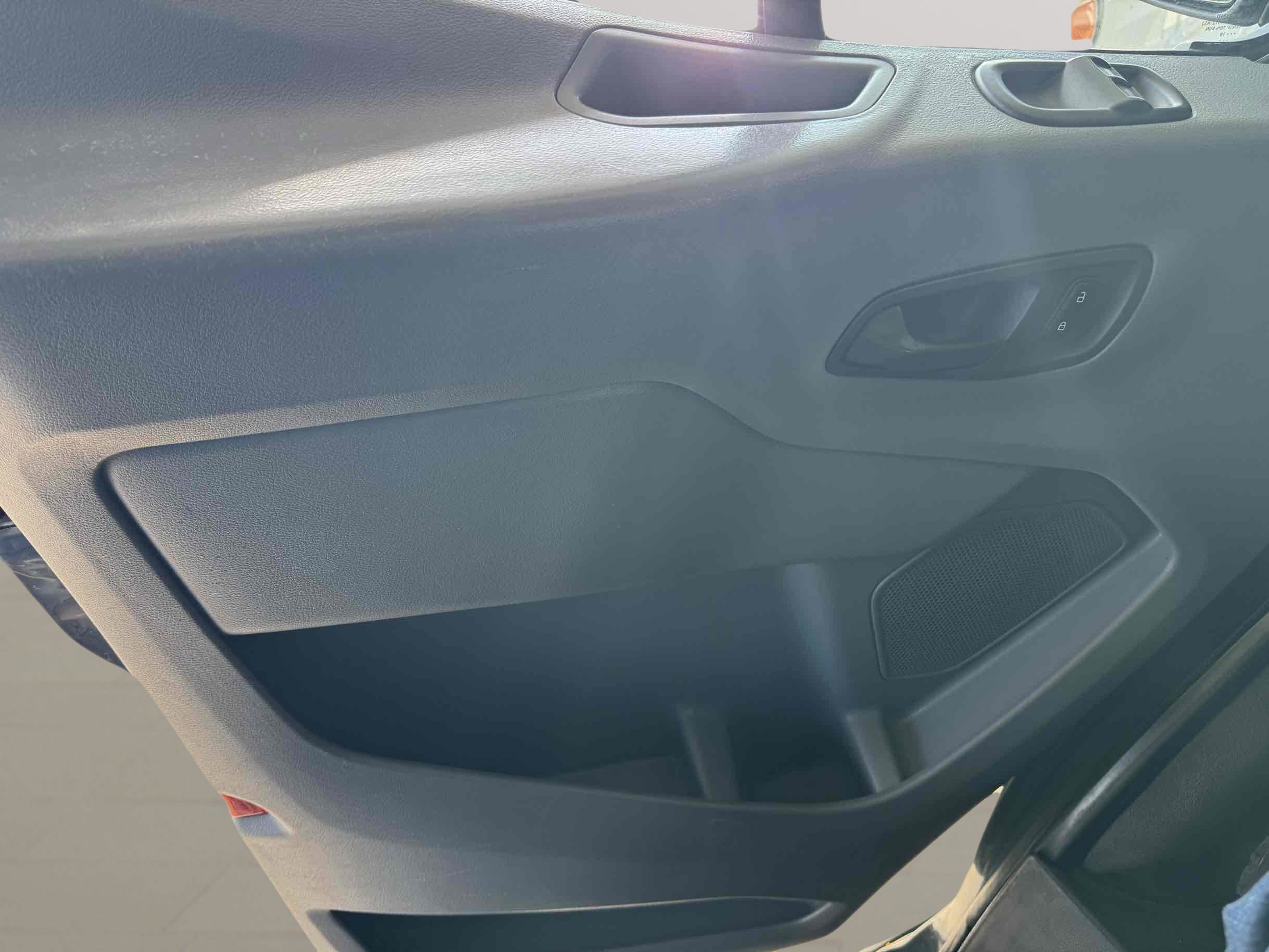 Used 2019 Ford Transit 250 148 High Roof Extended RWD image 5