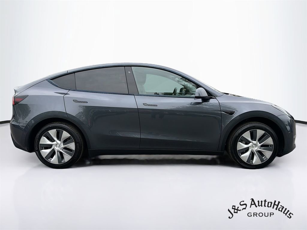 Used 2020 Tesla Model Y Long Range AWD/4WD image 8