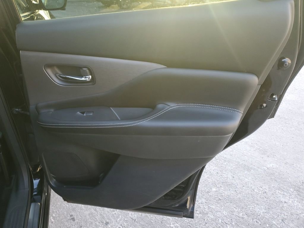 Used 2023 Nissan Murano SL image 28