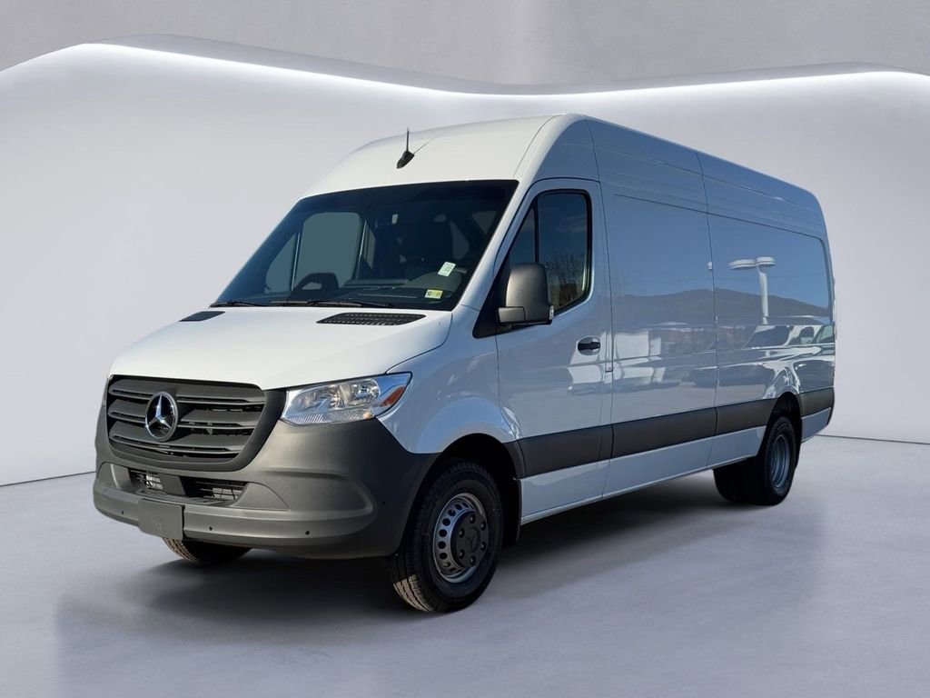 New 2025 Mercedes-Benz Sprinter 3500 image 7