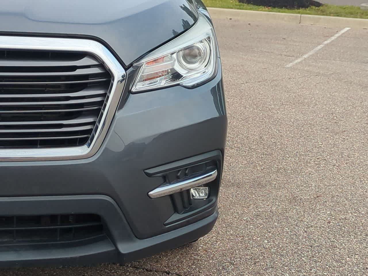 Used 2019 Subaru Ascent Limited AWD/4WD image 10