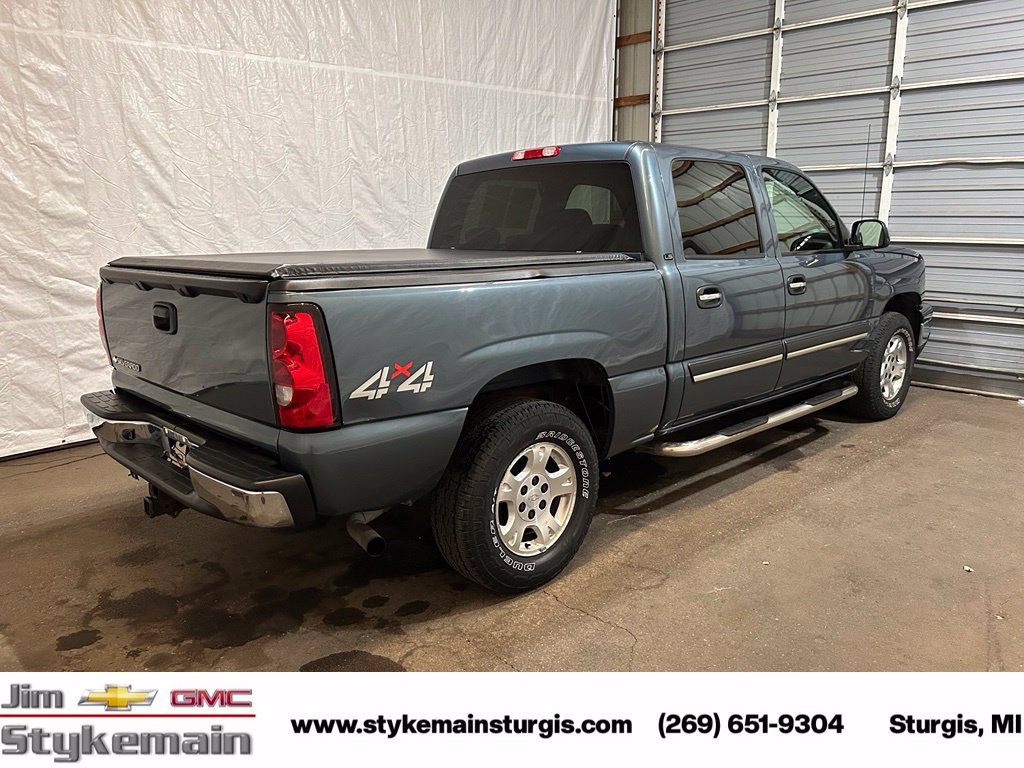 Used 2006 Chevrolet Silverado 1500 LS w/ Chrome Exterior Package AWD/4WD image 6