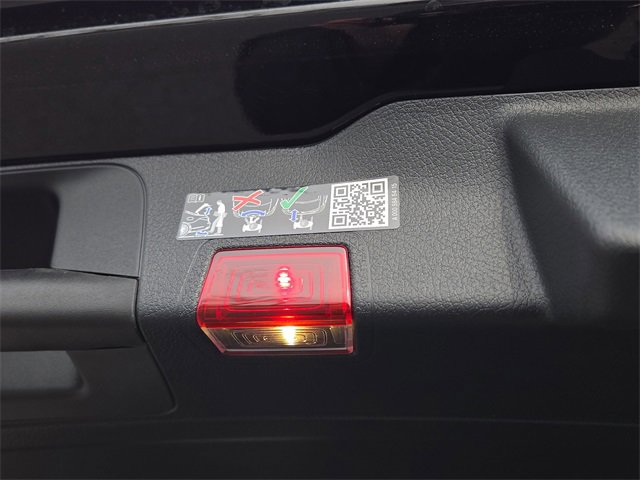 New 2026 Mercedes-Benz GLB 250 4MATIC image 33