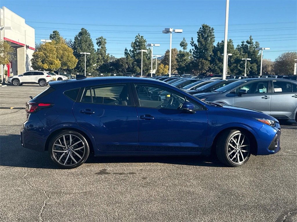 Used 2024 Subaru Impreza 2.0i Sport image 3