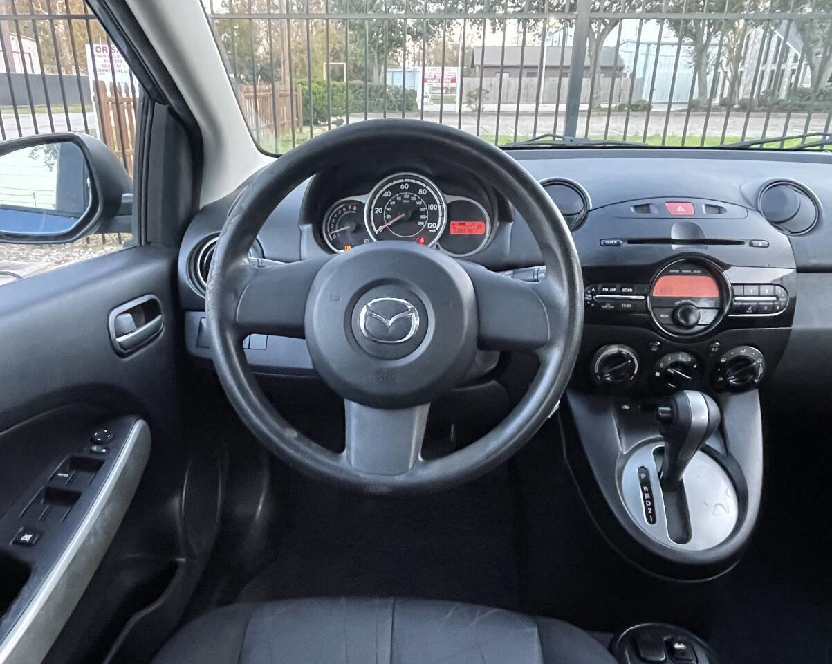 Used 2014 MAZDA MAZDA2 Sport image 26