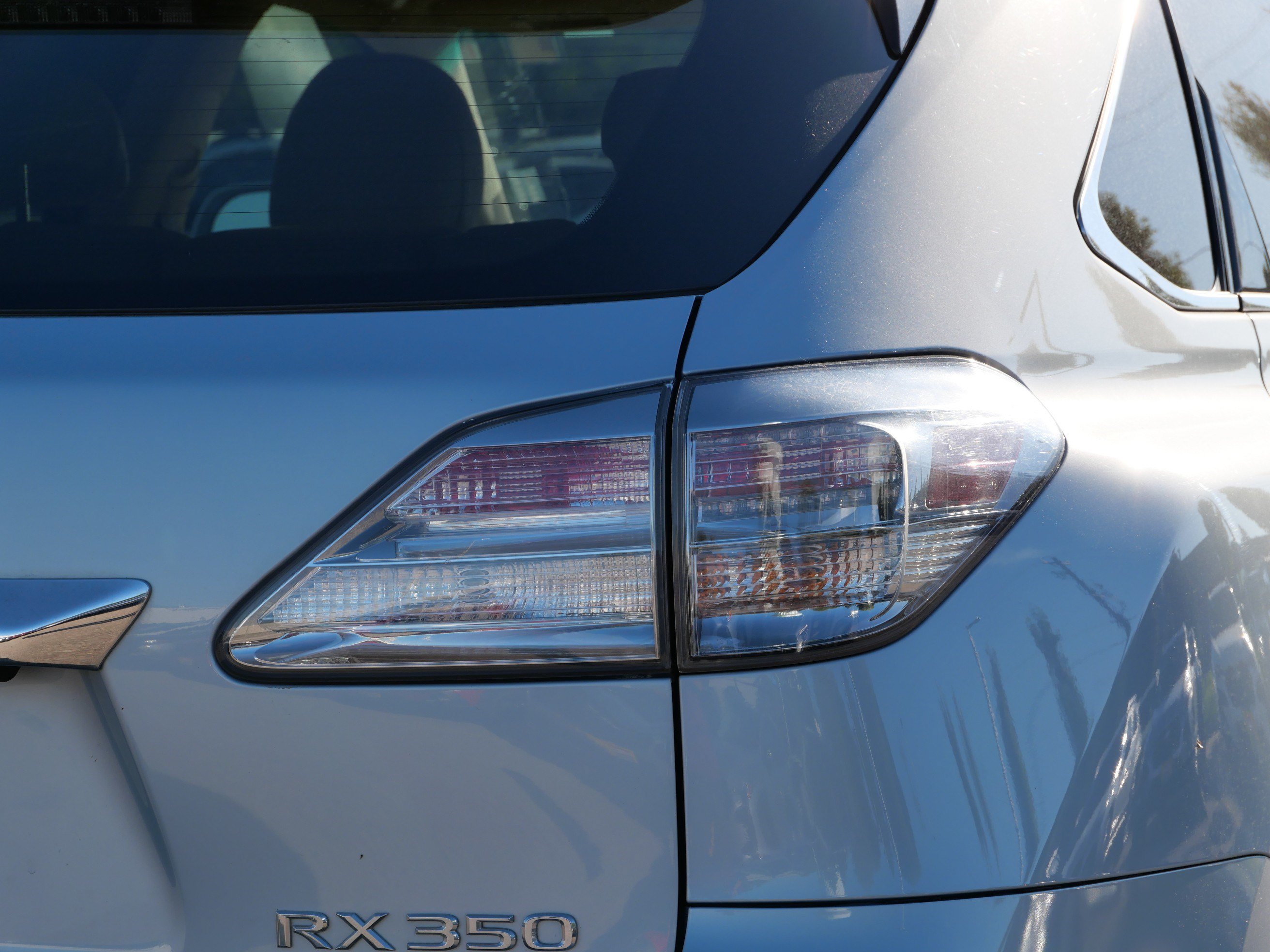 Used 2010 Lexus RX 350 2WD w/ Premium Pkg image 17