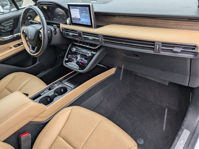 Used 2022 Lincoln Corsair Reserve w/ Equipment Group 201A image 19