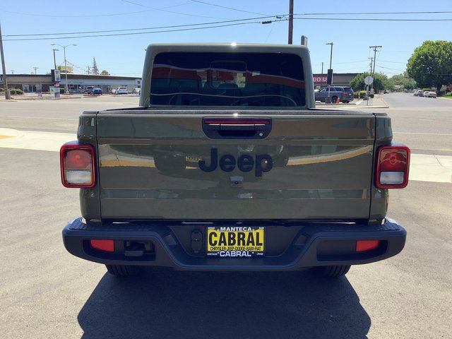 New 2025 Jeep Gladiator Sport AWD/4WD image 28