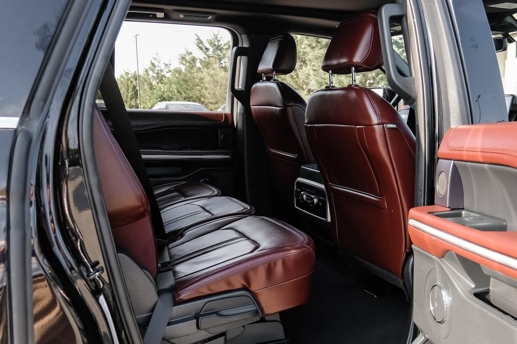Used 2024 Ford Expedition Max Limited RWD image 47
