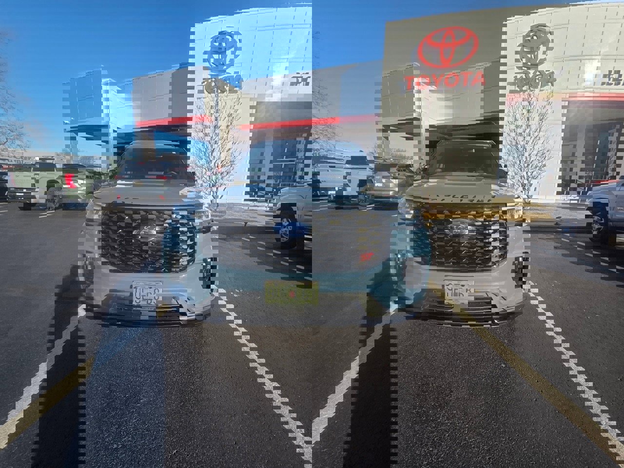 Used 2025 Ford Explorer ST w/ Sun And Sound Package image 2