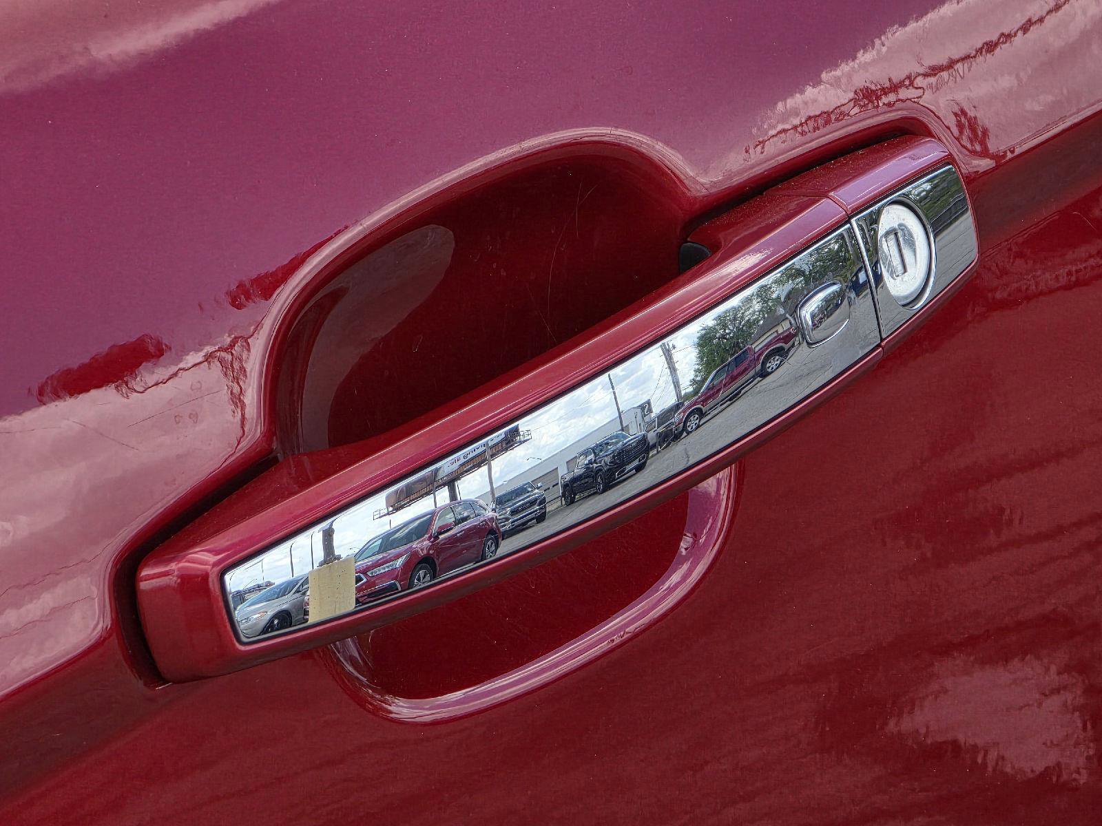 Used 2015 Cadillac SRX Luxury w/ Trailering Package image 47