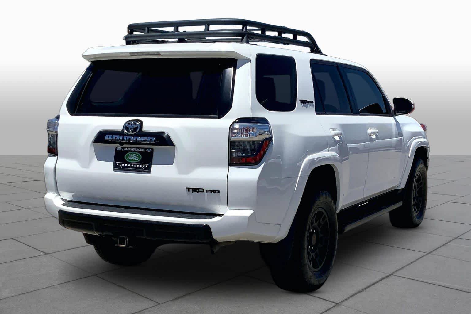 Used 2019 Toyota 4Runner SR5 AWD/4WD image 12