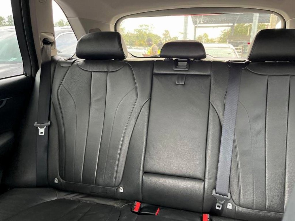 Used 2015 BMW X5 xDrive35d image 10
