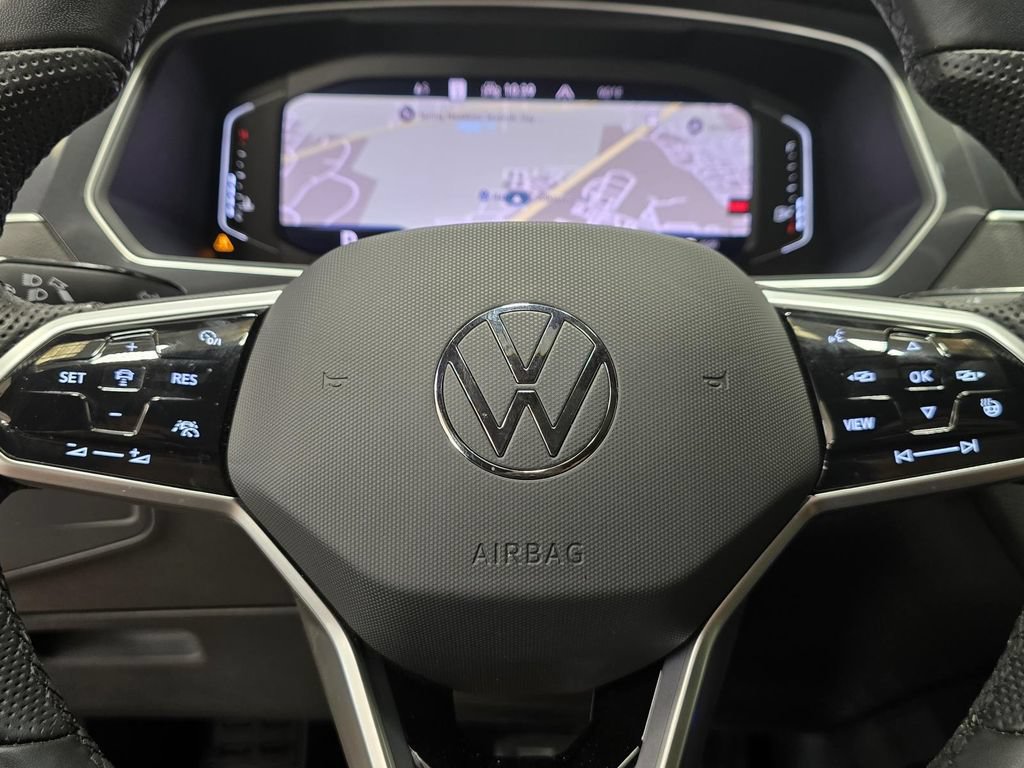 Used 2024 Volkswagen Tiguan SEL R-Line AWD/4WD image 34