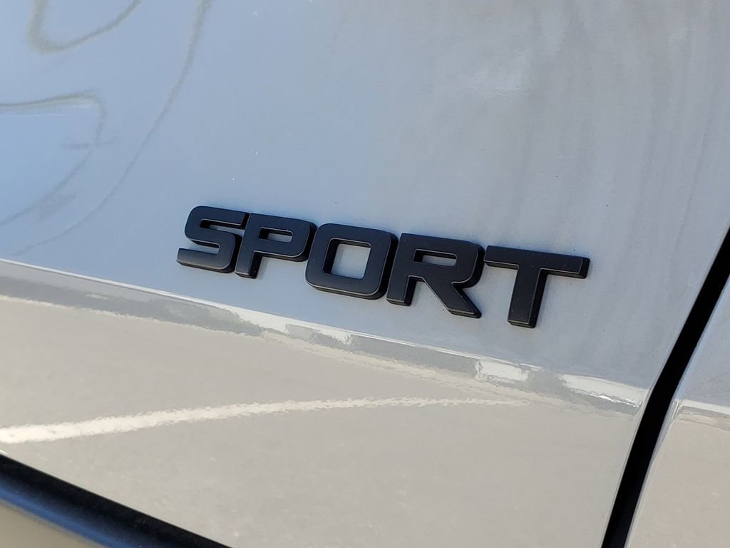 Used 2025 Honda HR-V Sport image 8