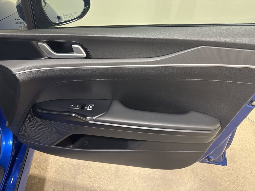 Used 2022 Kia K5 GT-Line w/ GT-Line FWD Premium Package image 26