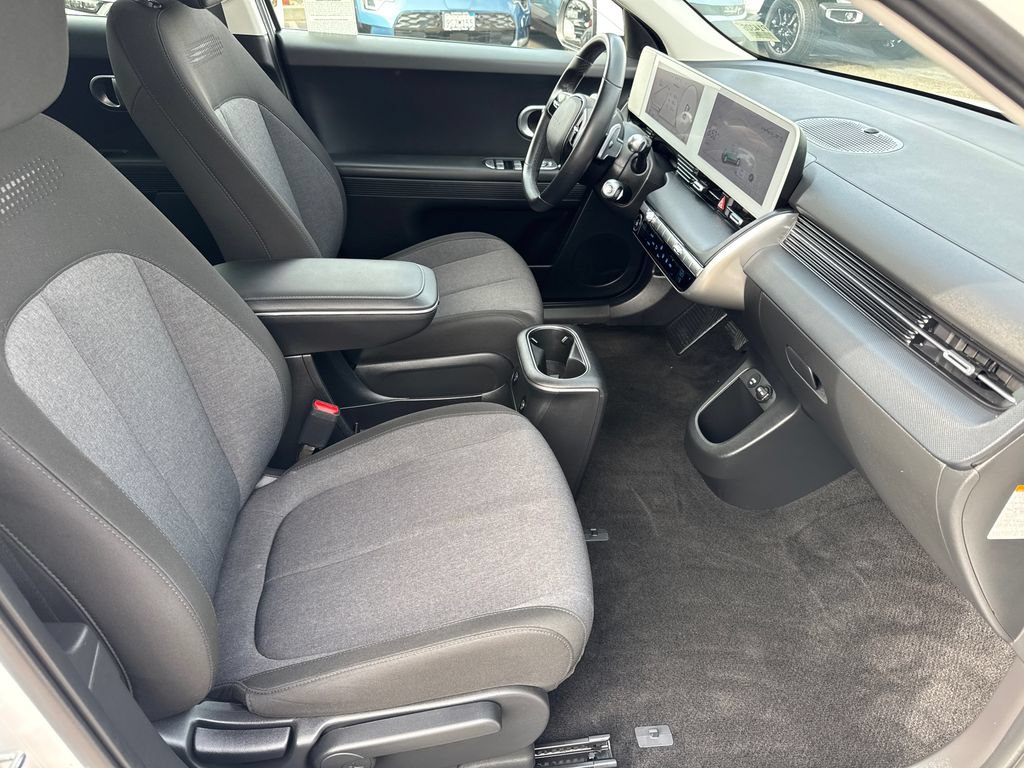 Used 2024 Hyundai Ioniq 5 SE RWD image 14