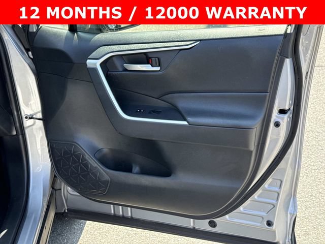 Used 2019 Toyota RAV4 XLE w/ Convenience Package AWD/4WD image 8