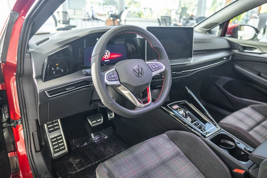 New 2026 Volkswagen GTI S image 6