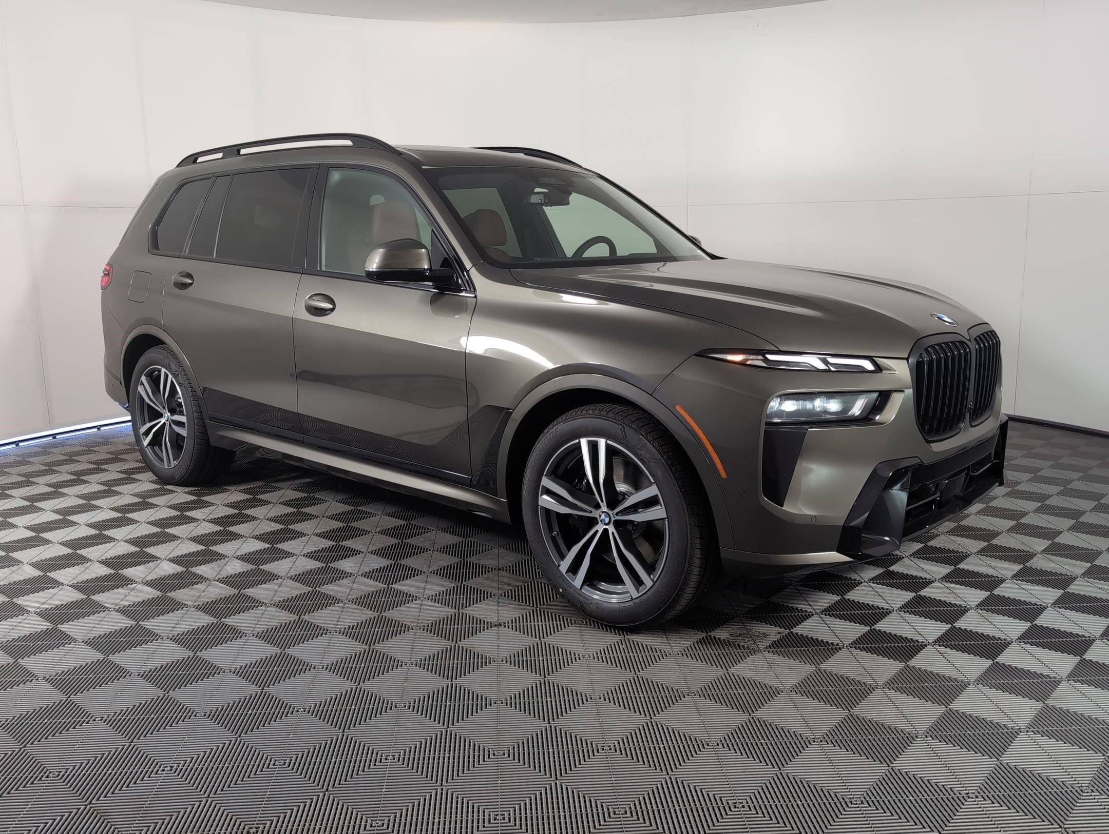 New 2026 BMW X7 xDrive40i w/ Executive Package image 6