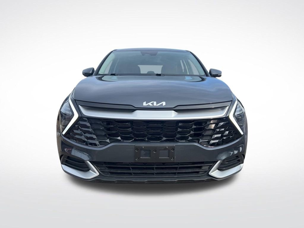 Certified 2024 Kia Sportage EX FWD image 2