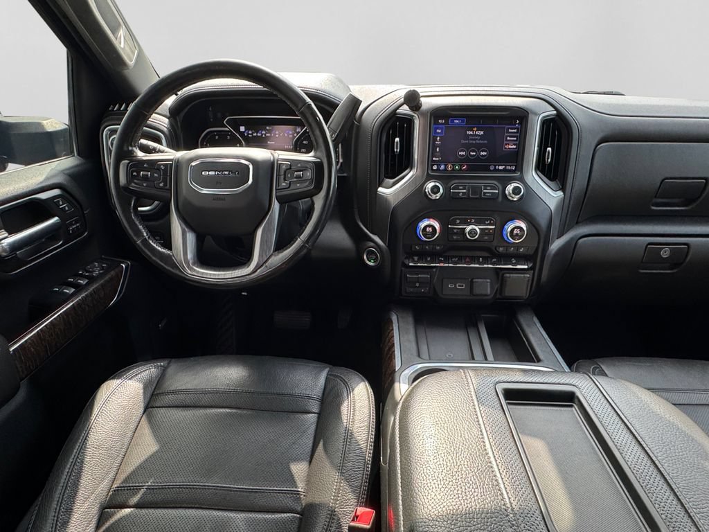 Used 2020 GMC Sierra 3500 Denali w/ Denali Ultimate Package AWD/4WD image 23