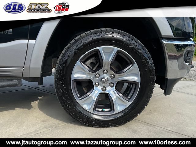 Used 2019 RAM 1500 Laramie AWD/4WD image 9
