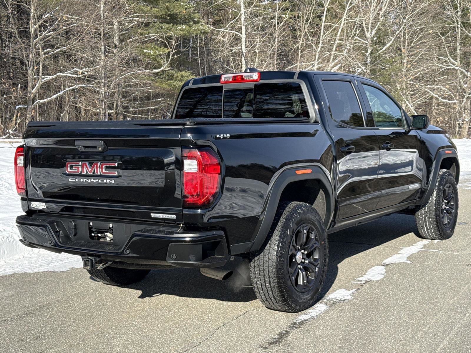 Used 2023 GMC Canyon Elevation w/ Elevation Premium Package image 6