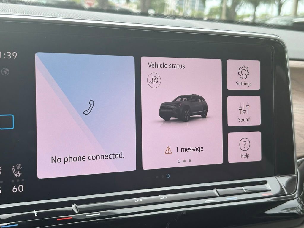 New 2026 Volkswagen Atlas SE FWD image 17