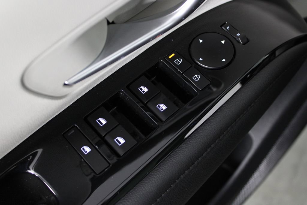 Certified 2025 Hyundai Tucson Limited image 24