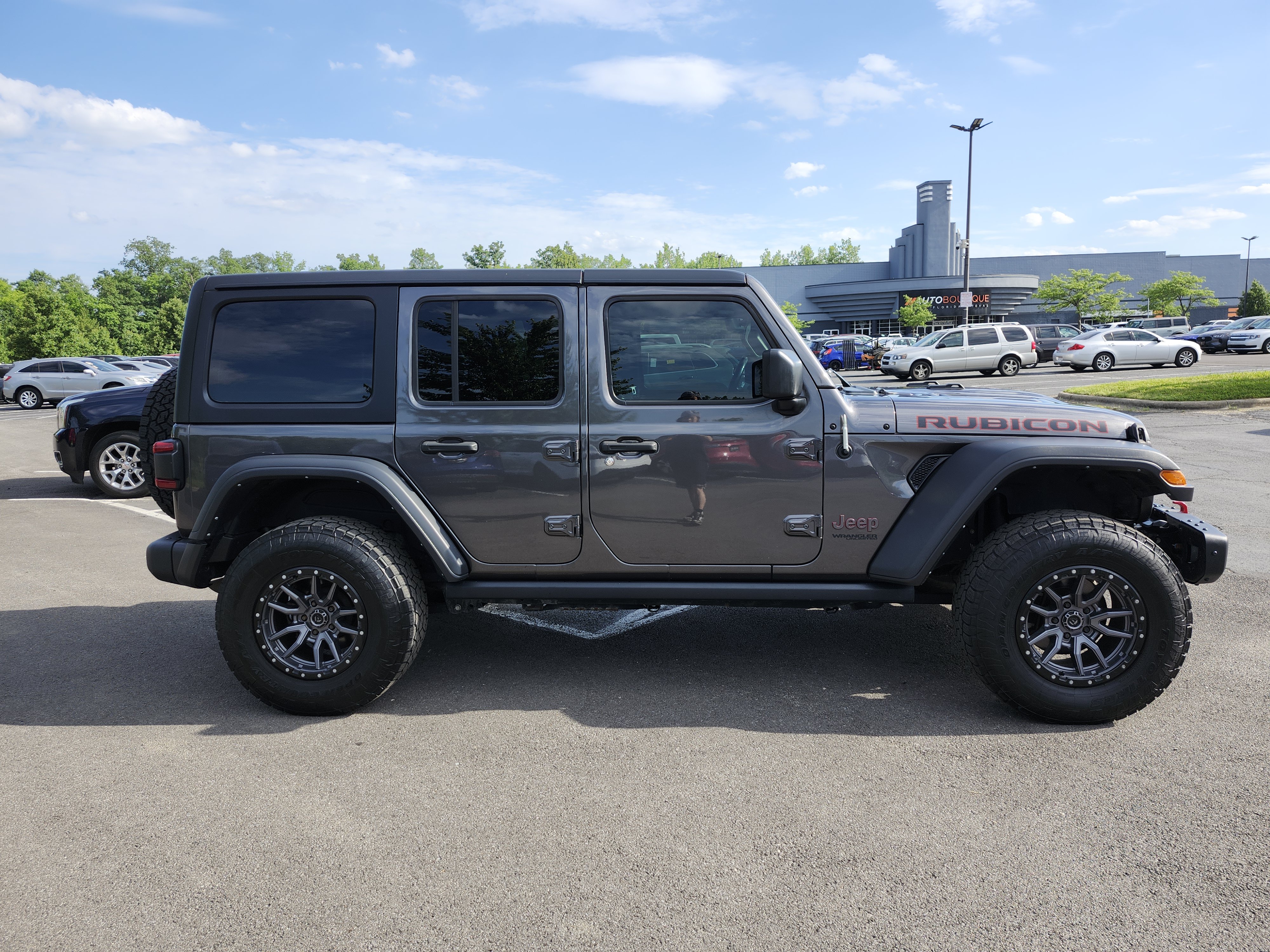 Used 2021 Jeep Wrangler Unlimited Rubicon AWD/4WD image 19
