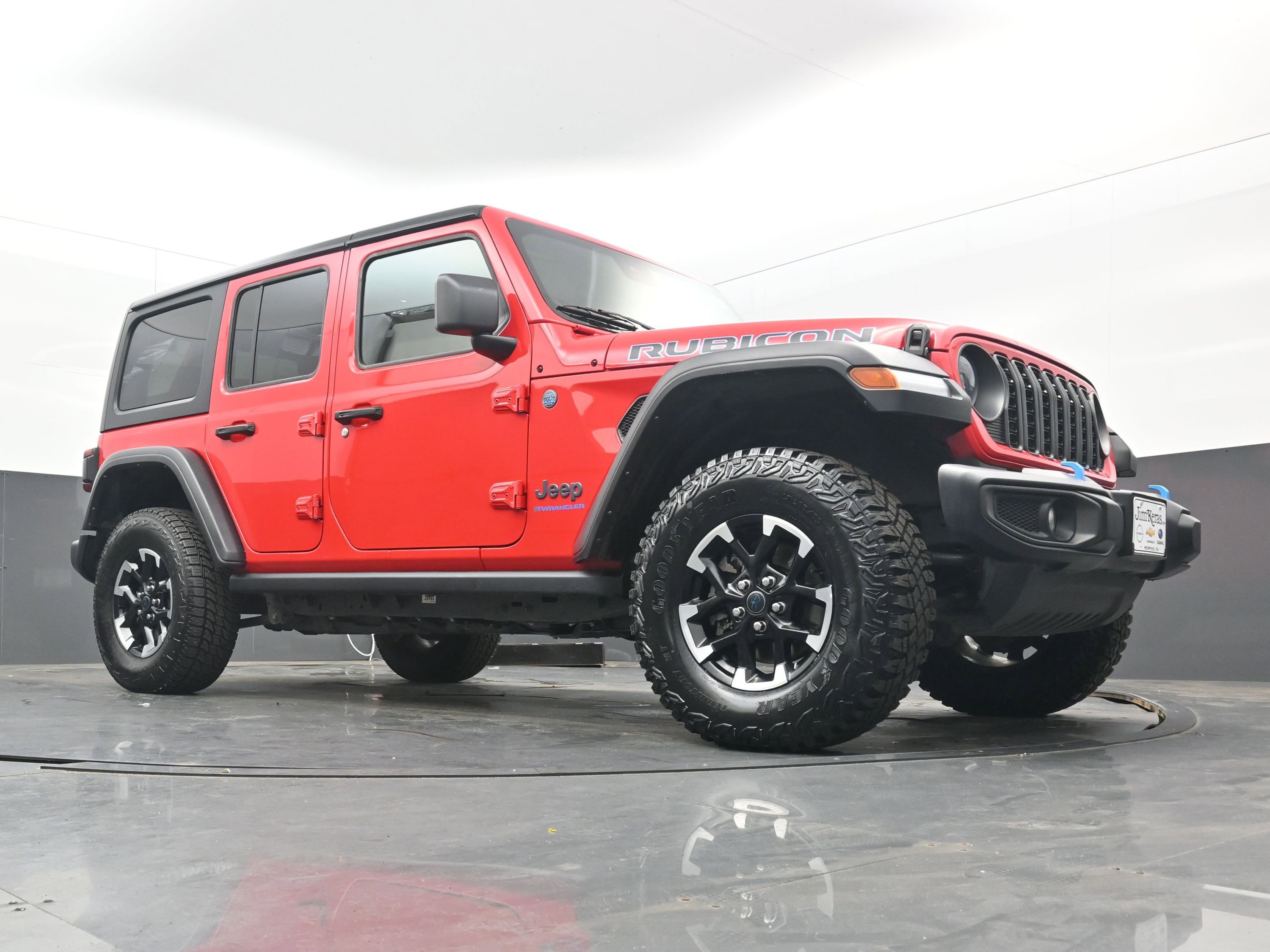 Used 2024 Jeep Wrangler Unlimited Rubicon 4xe image 25
