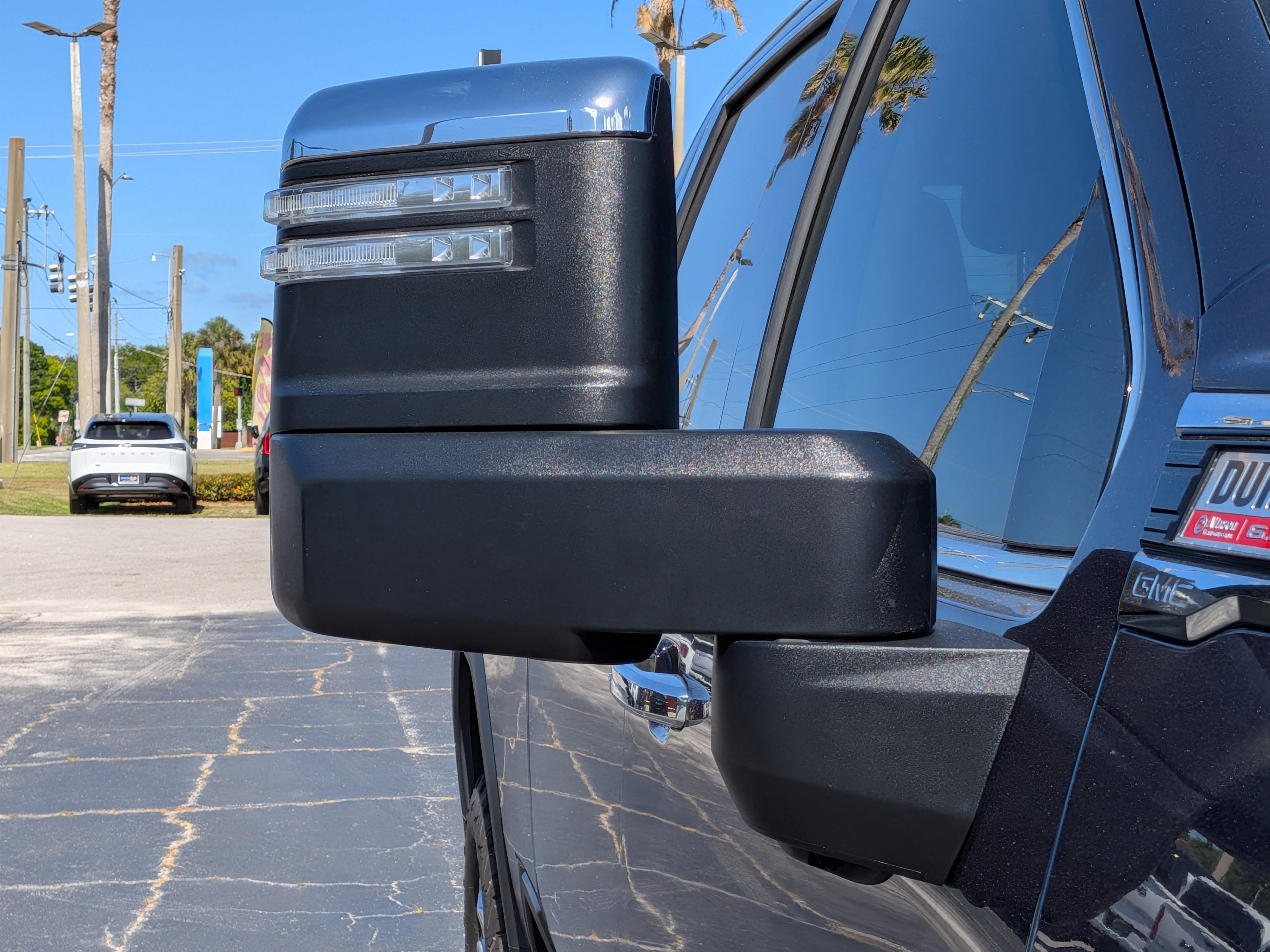 Certified 2020 GMC Sierra 2500 Denali w/ Denali Ultimate Package AWD/4WD image 11