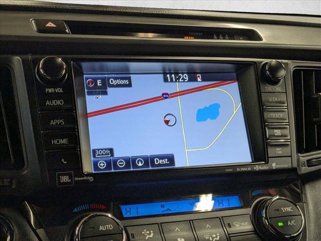 Used 2017 Toyota RAV4 SE image 14