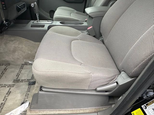 Used 2014 Nissan Frontier SV w/ SV Value Truck Package image 21