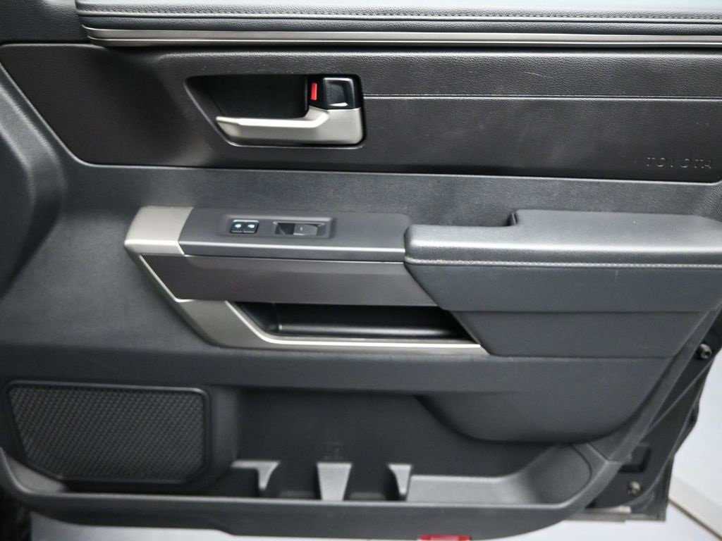 Used 2022 Toyota Tundra SR5 image 29