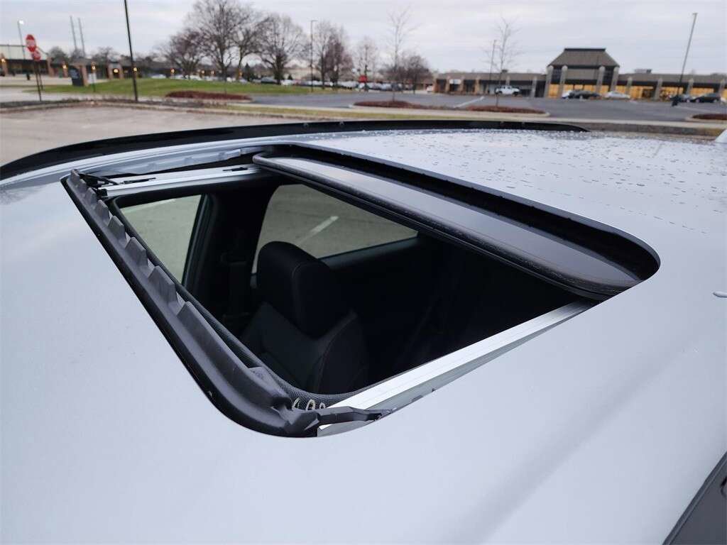 Certified 2024 Honda CR-V Sport image 4