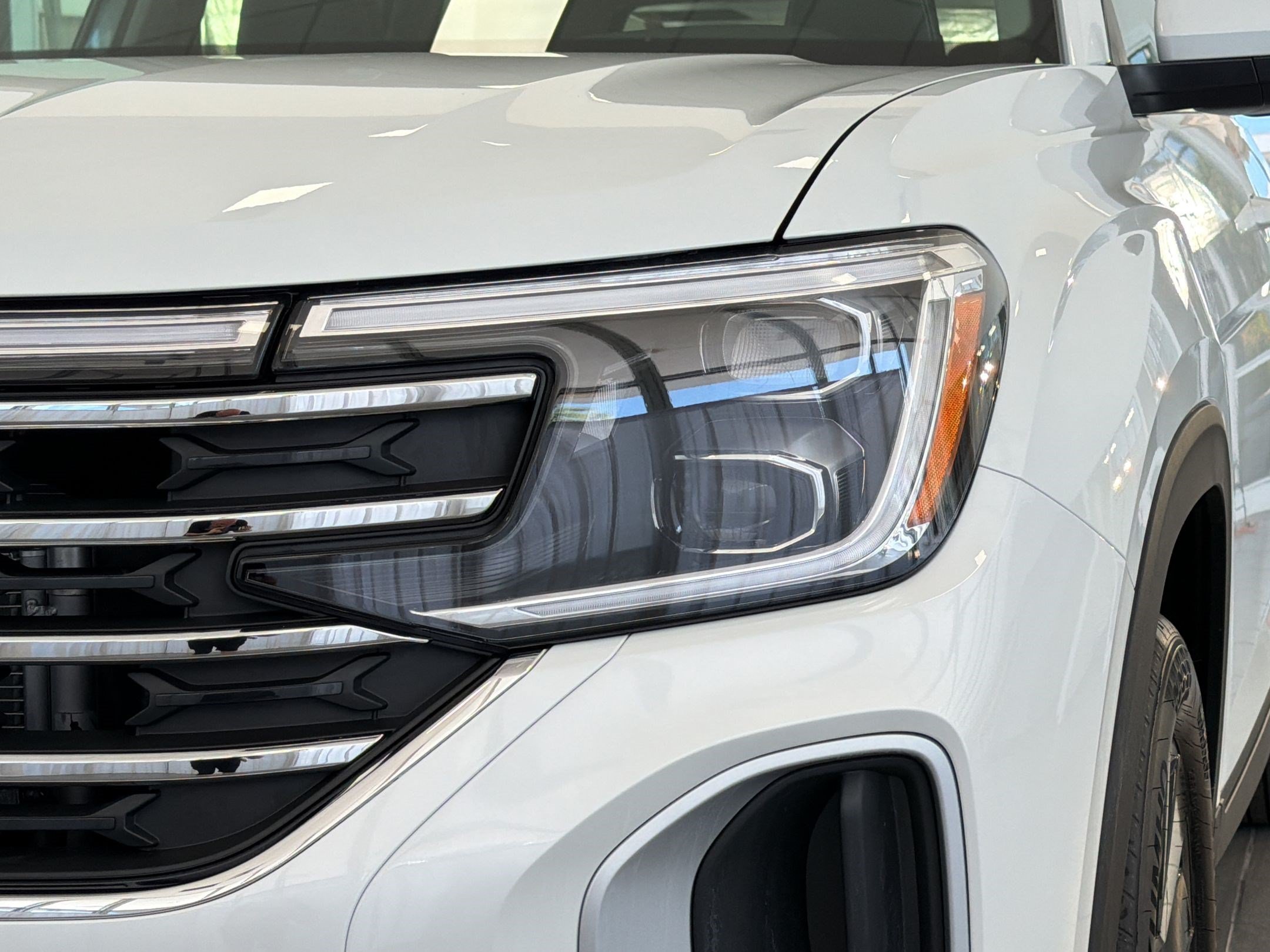 New 2026 Volkswagen Atlas SE FWD image 11