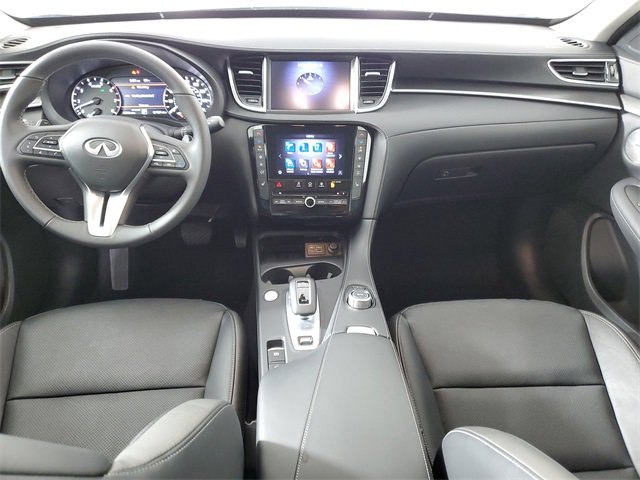 Certified 2025 INFINITI QX50 Luxe image 15