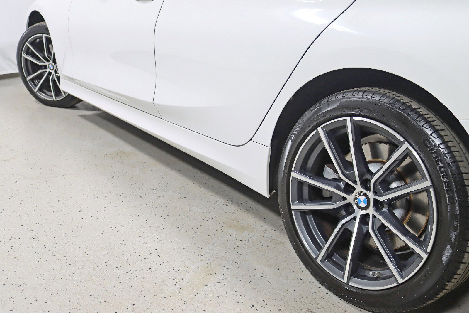 Used 2022 BMW 330i xDrive Sedan w/ Premium Package image 13