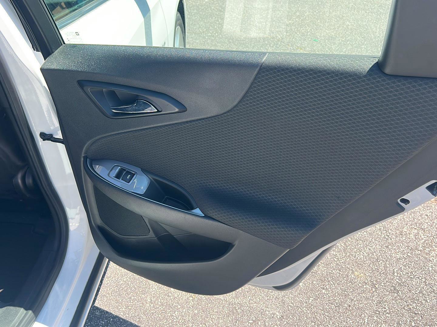 Used 2020 Chevrolet Malibu LS FWD image 15