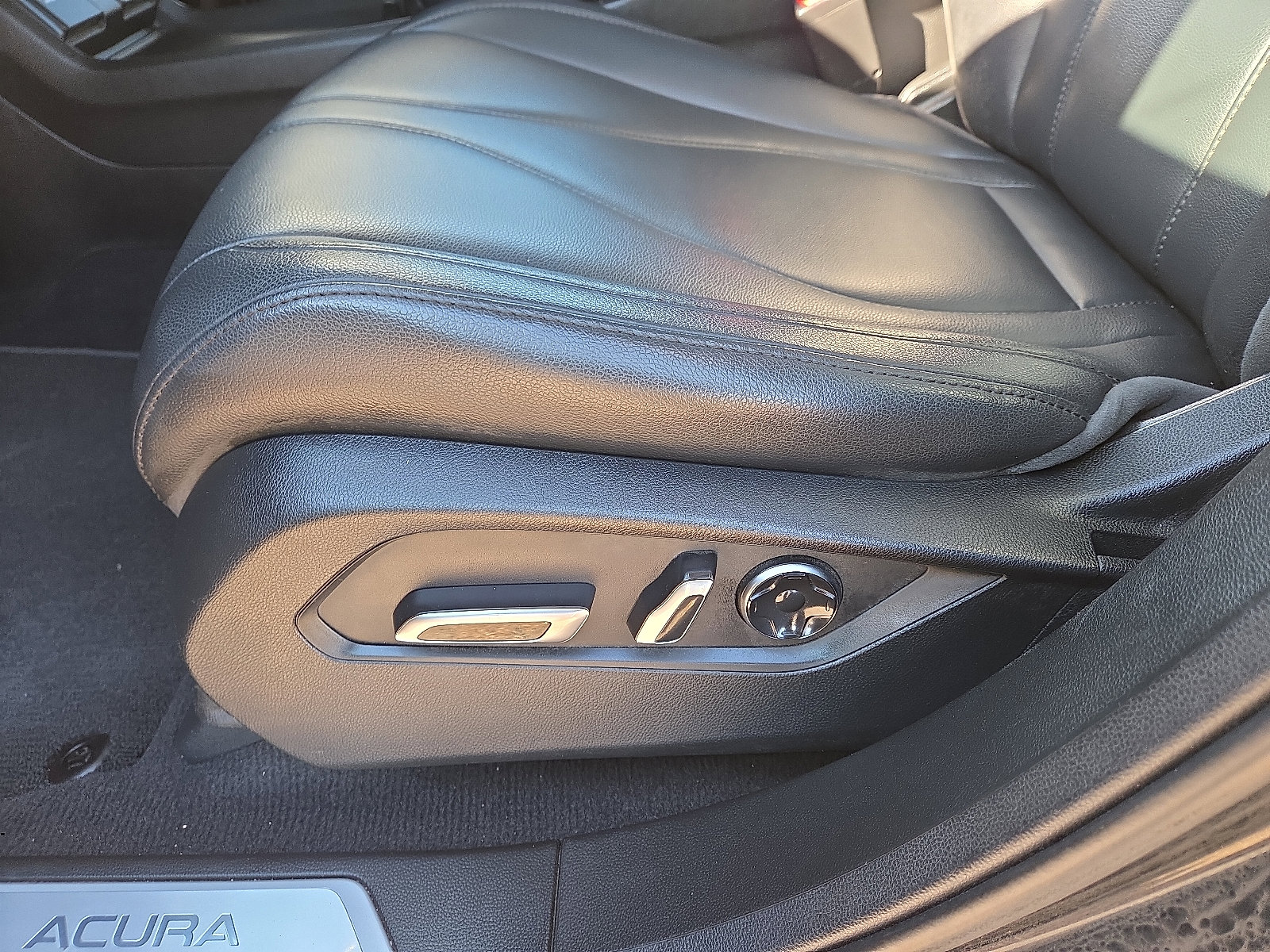 Used 2021 Acura RDX FWD image 12