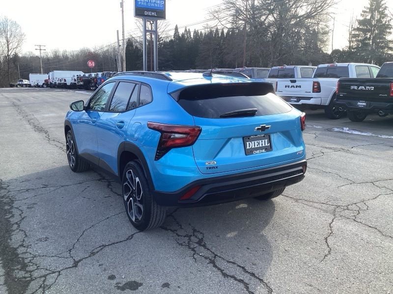 New 2026 Chevrolet Trax RS w/ Driver Confidence Package image 5