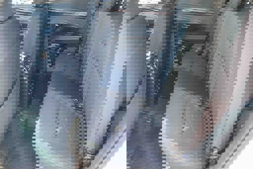 Used 2023 Hyundai Tucson SEL image 17